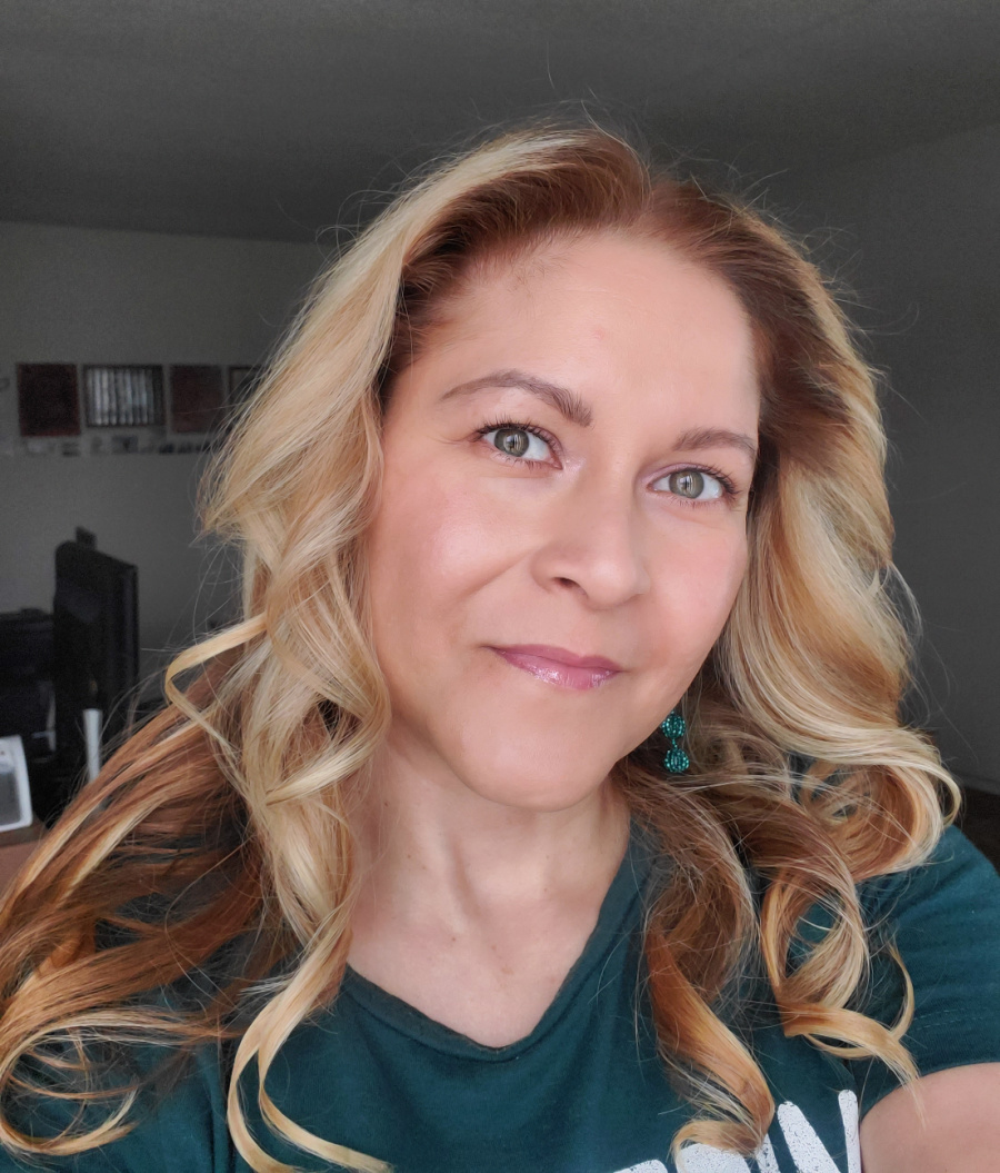 Eliza.  https://www.info-on-high-blood-pressure.com/transforming-your-relationship-with-food.html