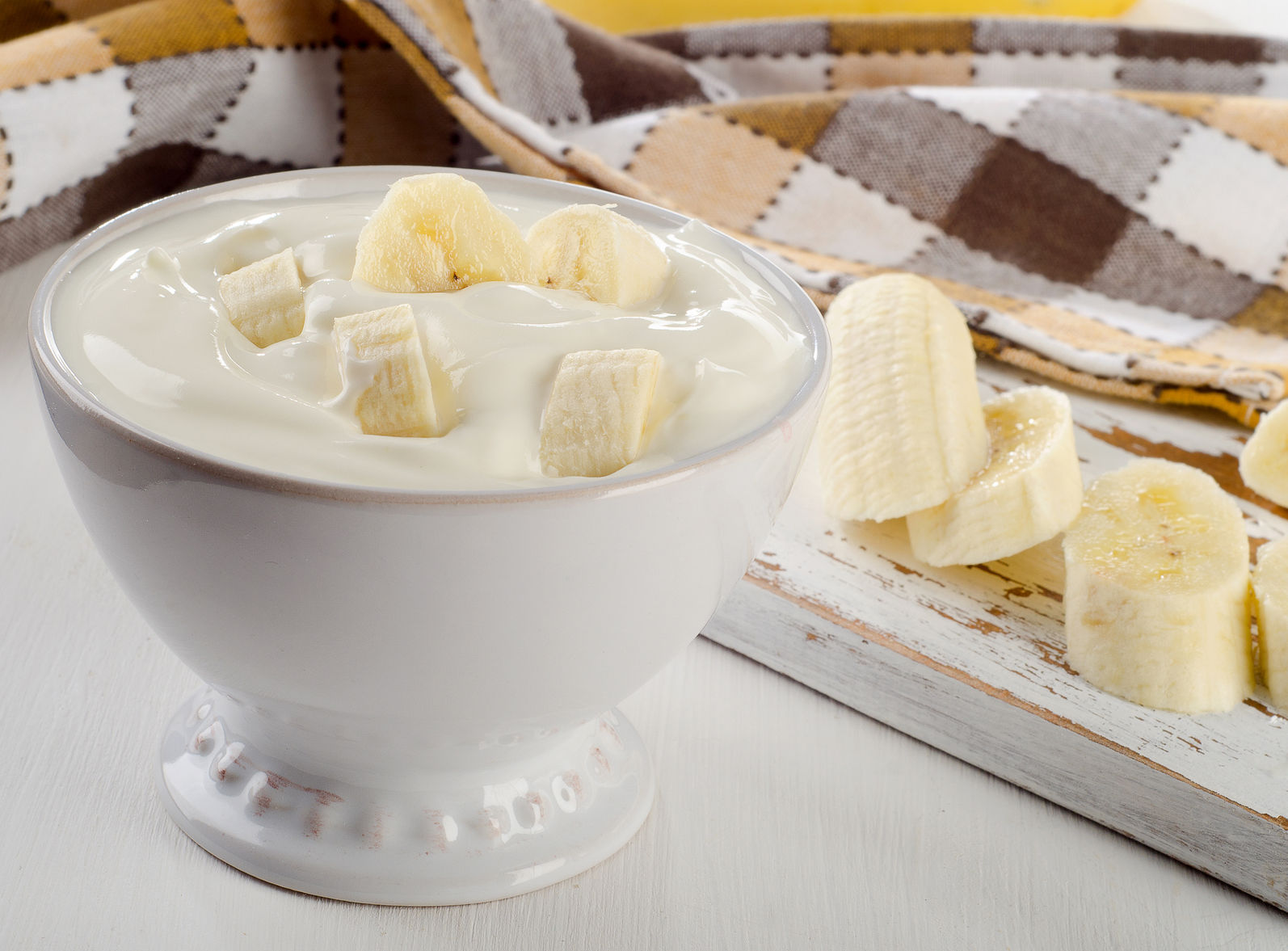Yogurt with banana slices. https://www.info-on-high-blood-pressure.com/Eat-Right-For-Life.html