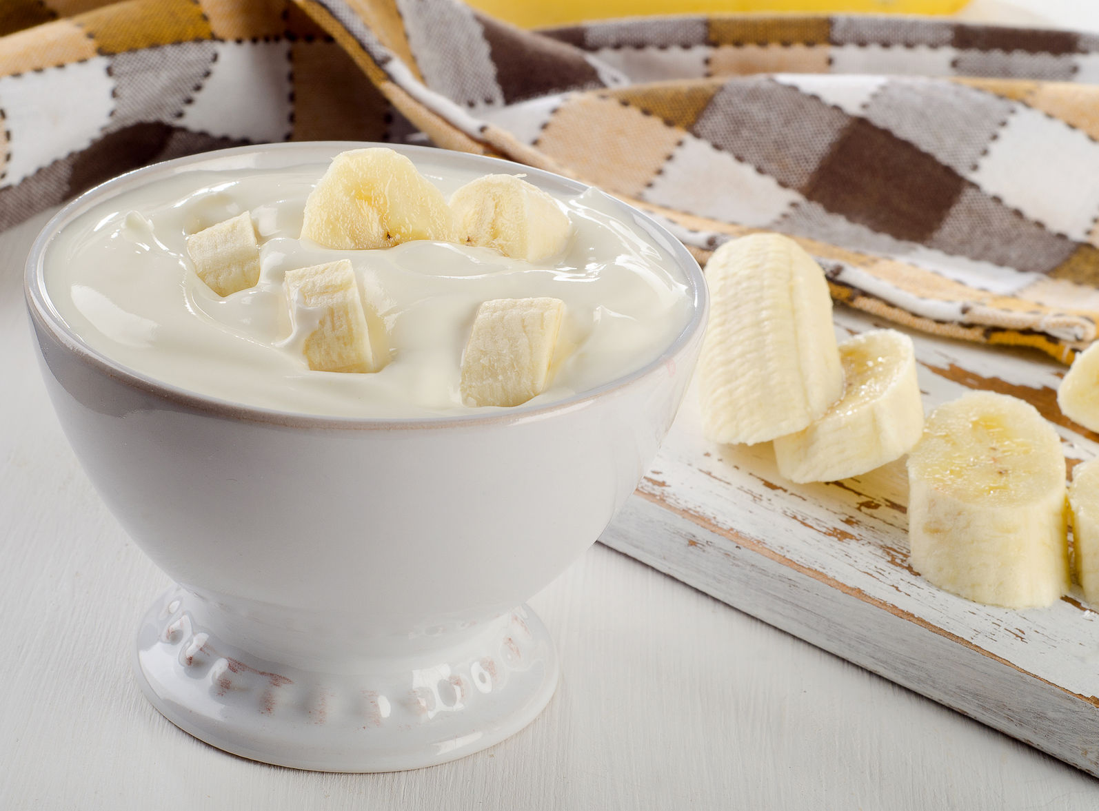 Yogurt and Banana an immune system booster     https://www.info-on-high-blood-pressure.com/Healthy-Snacks.html